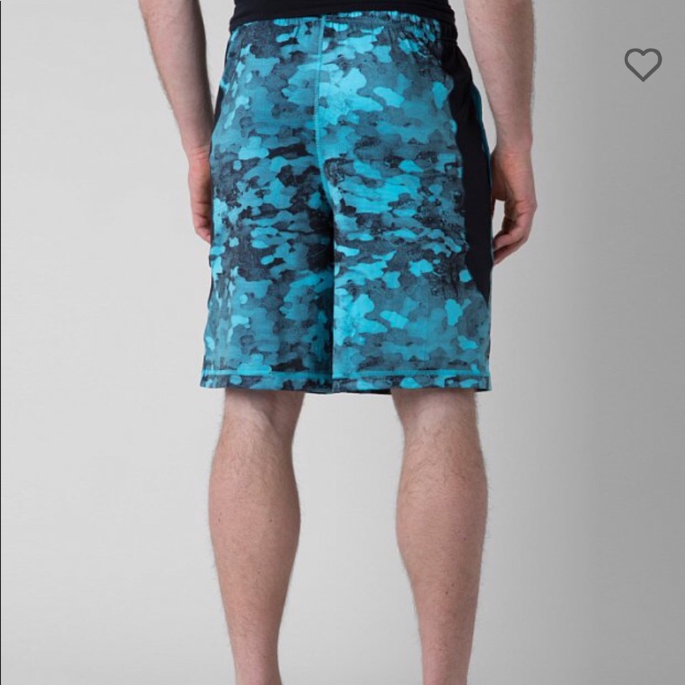 ๐ Under Armour Raid Short - Picture 5 of 8